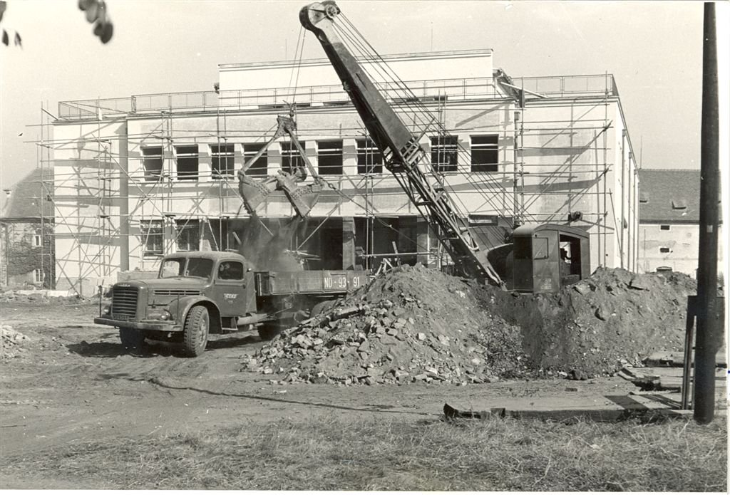 Přidány položky v sekci Historické foto, pohlednice