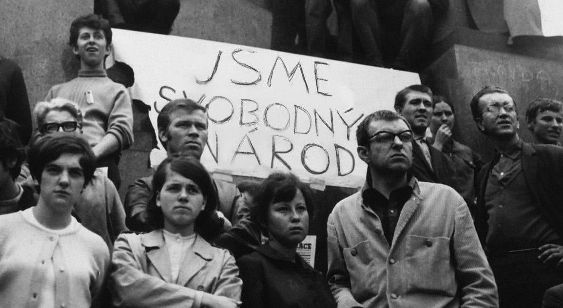 21.srpen 1969 a 30. výročí listopadových událostí
