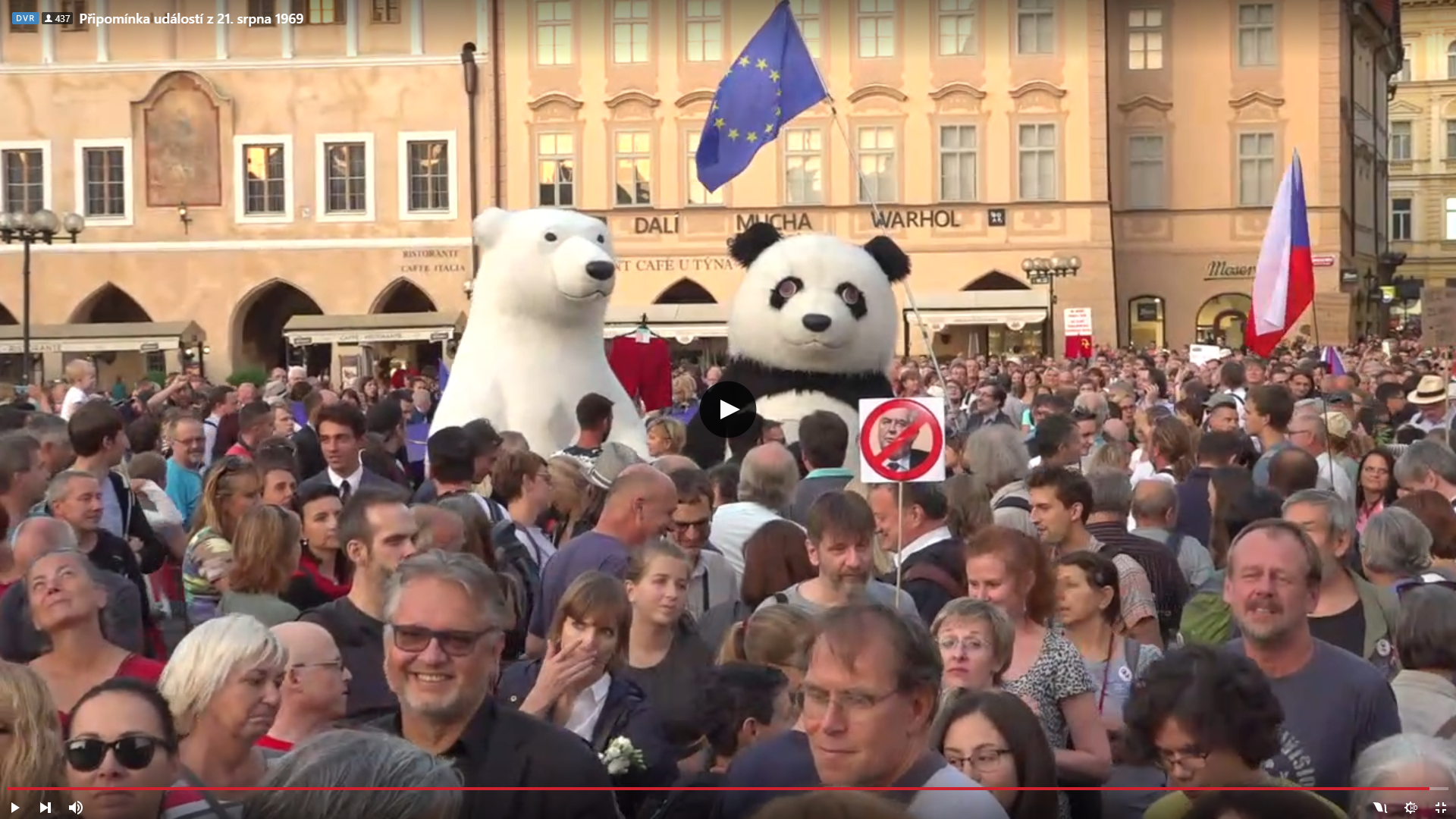 Milion chvilek pro demokracii /Mиллион моментов за демократию / 一百萬個民主時刻